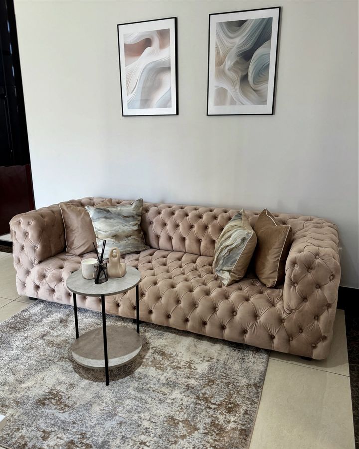 CE814BC1-AFB6-4814-B4DC-A64F19EB9CD6